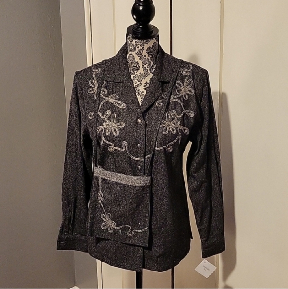 Cervelle Silk Button Down Top and Matching Purse